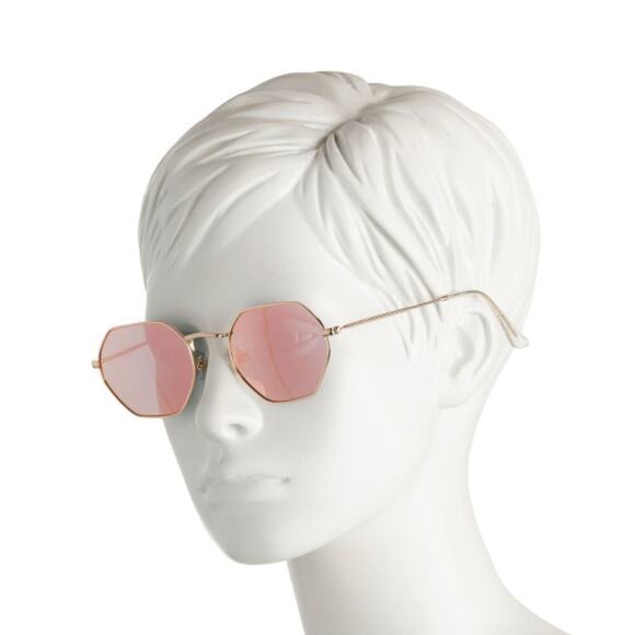 NWT FRYE & CO Women's Geometric Gold Tone Metal Frame  UV  Protection Sunglasses - Picture 1 of 4